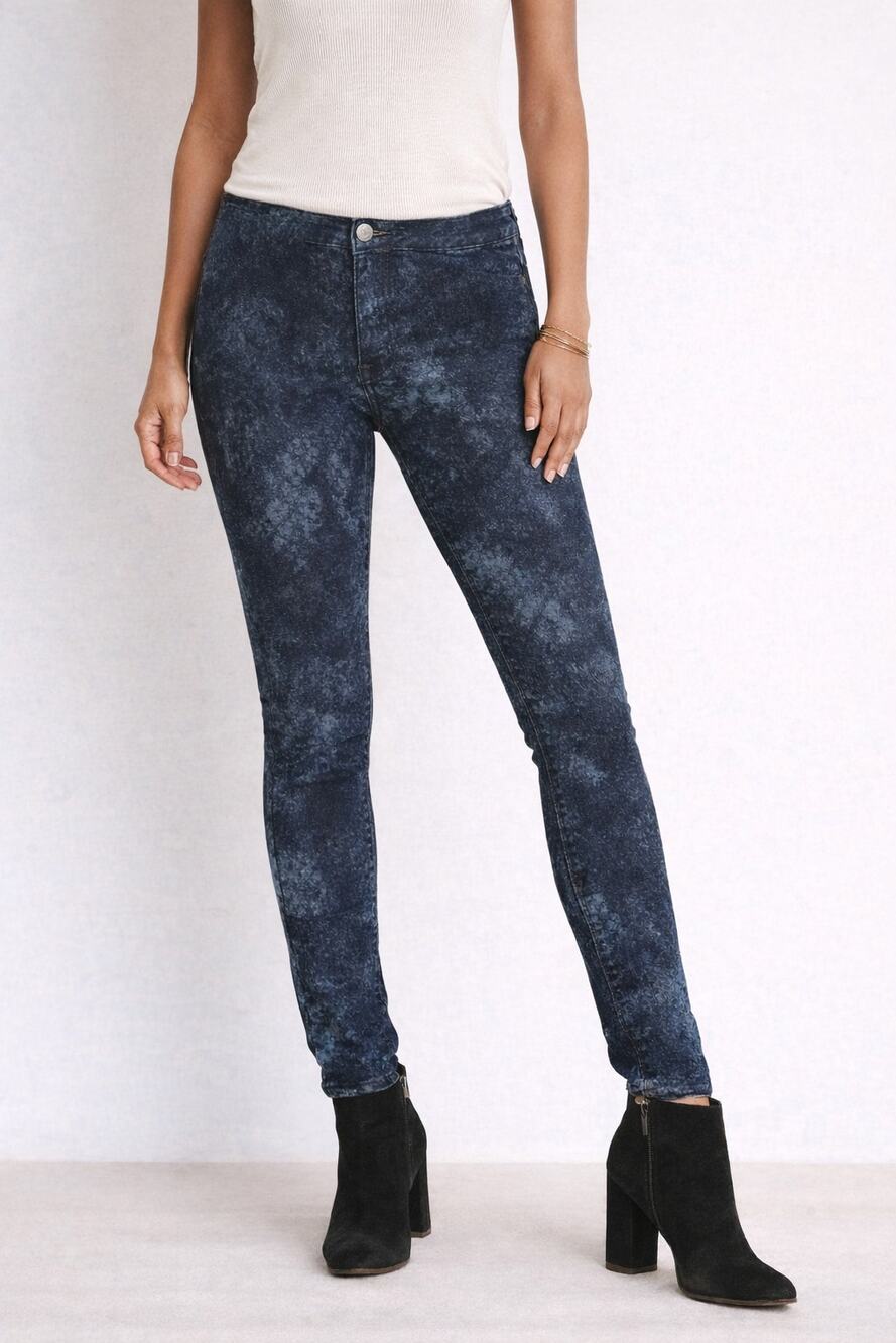 Free People Dark Acid Wash Skinny Jeans Blue W31